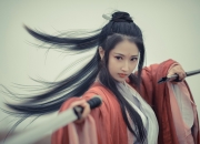 开云平台-金色盾牌与橙色火焰，当澳大利亚的钢铁防线遭遇德里赫特的个人英雄主义