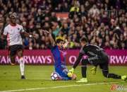 开云体育APP下载-华伦西亚中场球员建功，帮助球队逆转