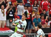 开云体育官方网站-葡萄牙队双杀对手，轻松跻身欧洲杯的简单介绍