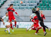 开云下载-弗赖堡防线硬朗，逼平强劲的对手