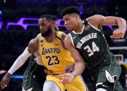 开云体育-雄鹿大胜湖人，结束连败