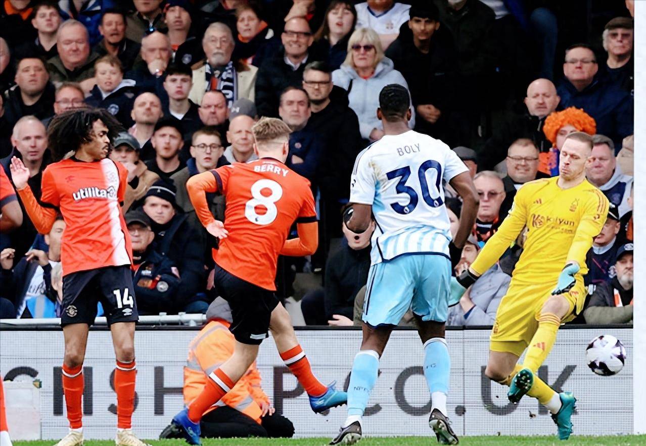 包含巴伦西亚主场大败,保级形势岌岌可危的词条 包含巴伦西亚主场大败,保级形势岌岌可危的词条