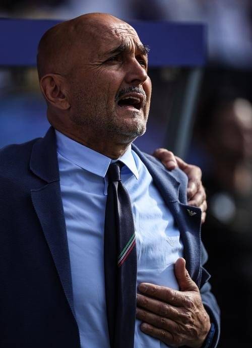 包含罗马意外输球,主教练面临球迷质疑的词条 包含罗马意外输球,主教练面临球迷质疑的词条