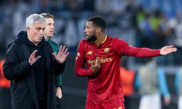 包含罗马意外输球,主教练面临球迷质疑的词条 包含罗马意外输球,主教练面临球迷质疑的词条