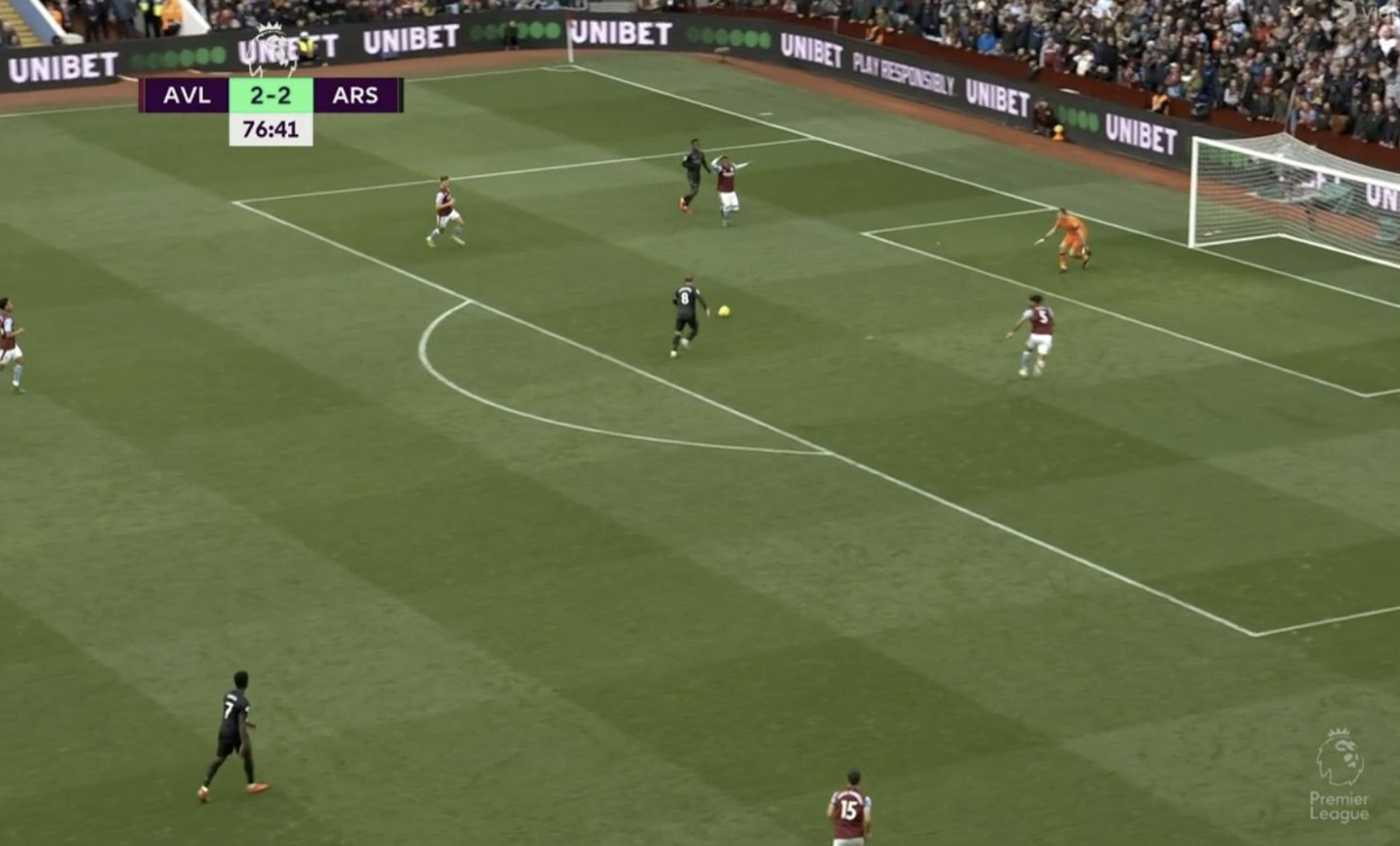 科隆客场遭遇挑战，难以取胜收官