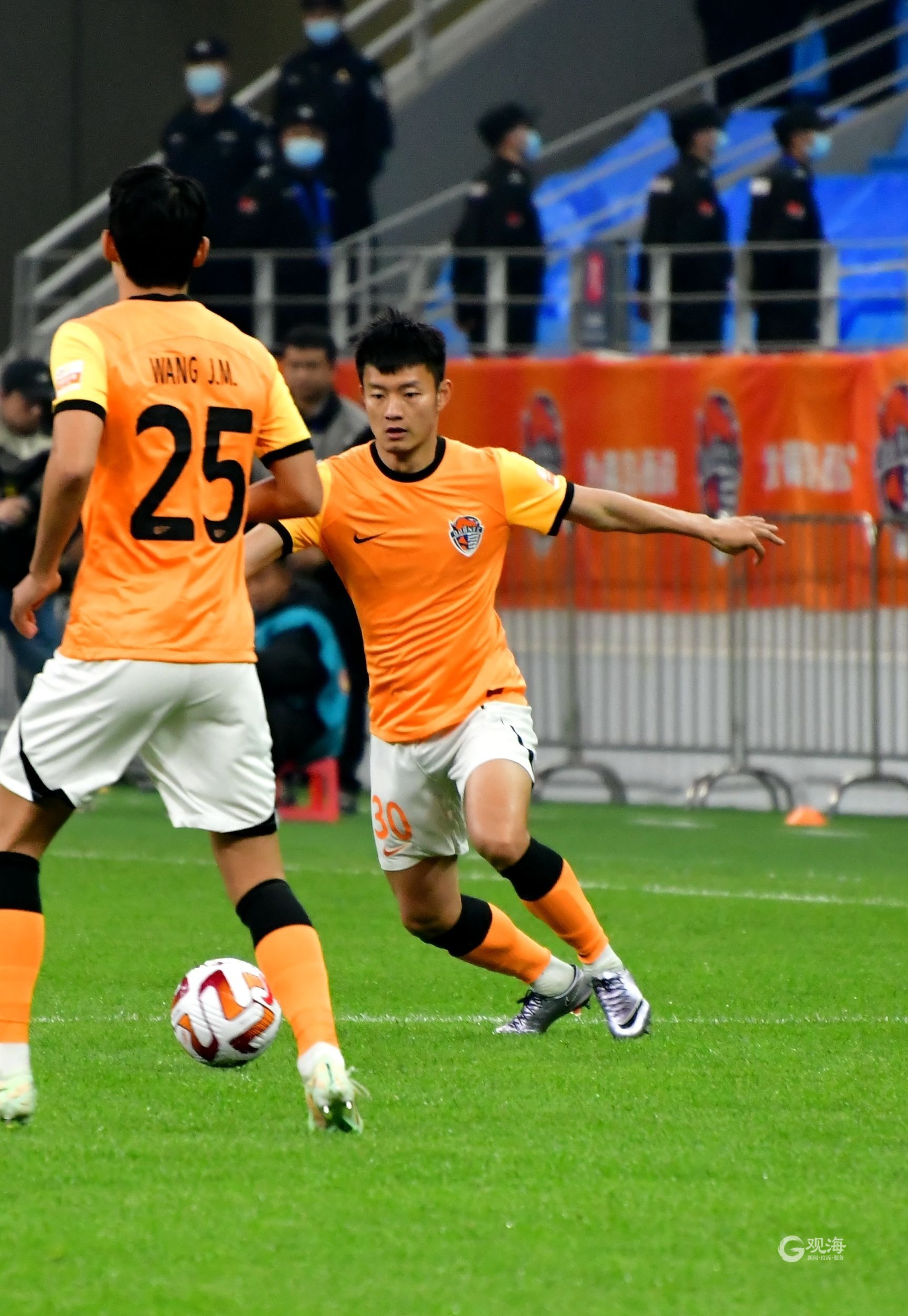 客场作战,球队士气高涨备战拼杯的简单介绍 客场作战,球队士气高涨备战拼杯的简单介绍