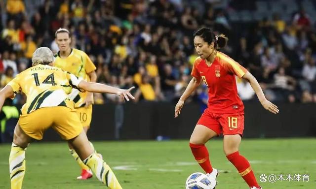 关于女足赛场火爆上演,技战术配合出彩连胜领先的信息 关于女足赛场火爆上演,技战术配合出彩连胜领先的信息