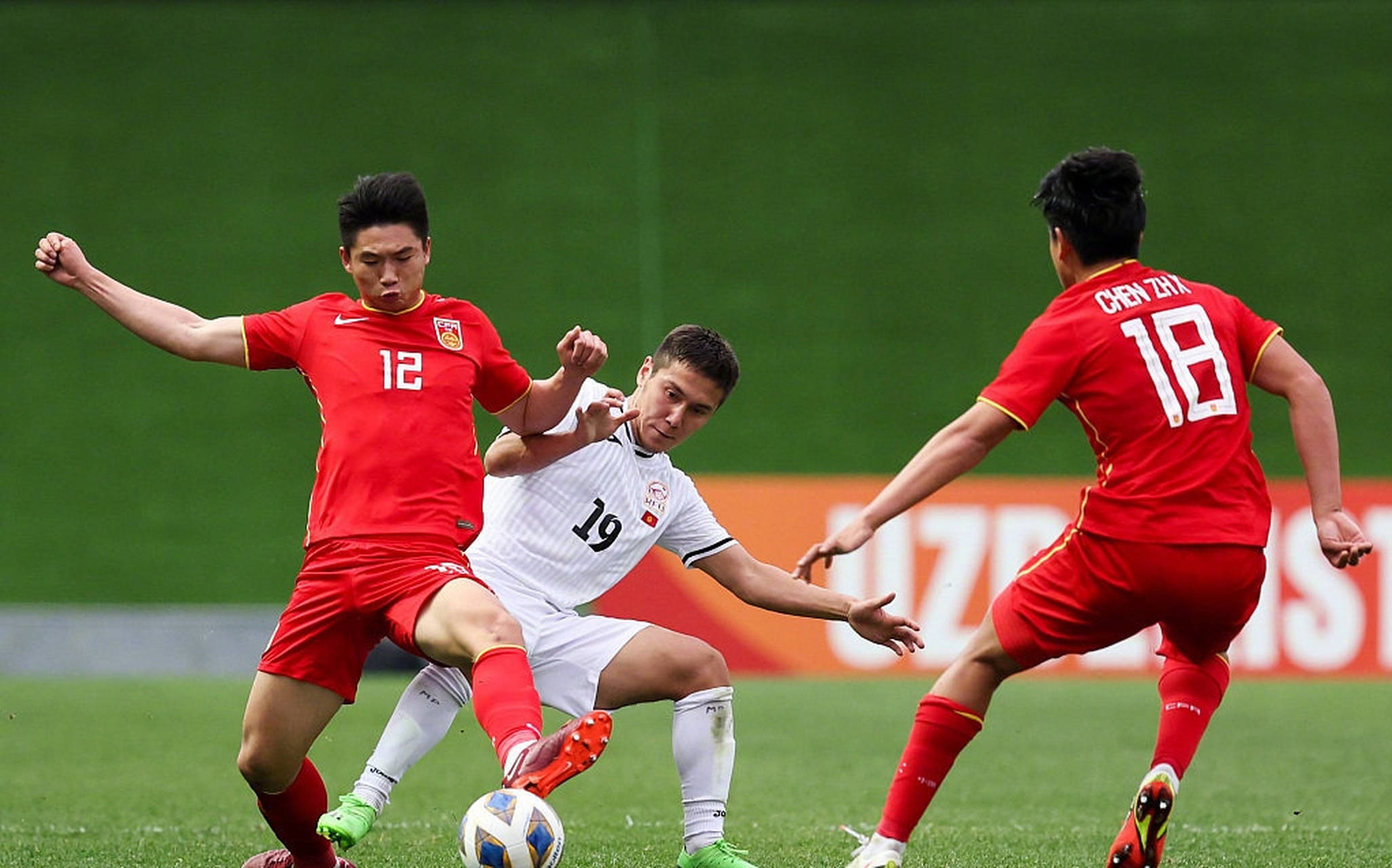 伊朗豪门准备挑战日本球队，士气高昂的简单介绍