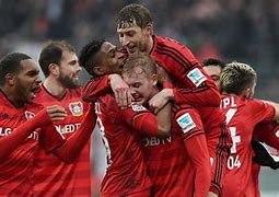 包含莱比锡RB罗斯坦瓦尔斯横空出世的词条