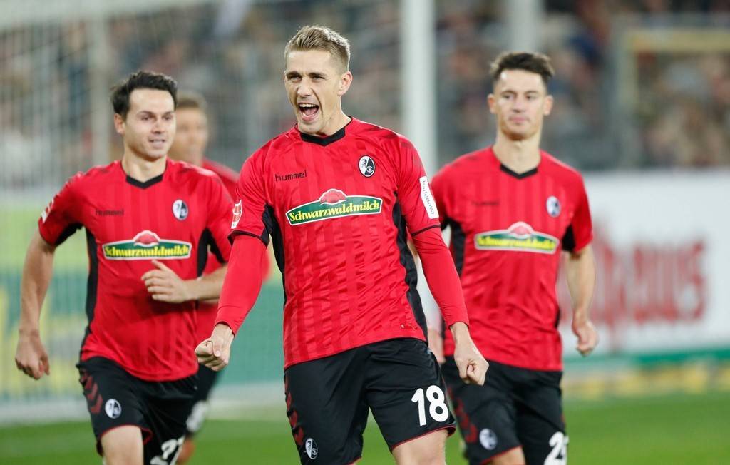 弗莱堡击败对手,发挥出色取得胜利 弗莱堡击败对手,发挥出色取得胜利