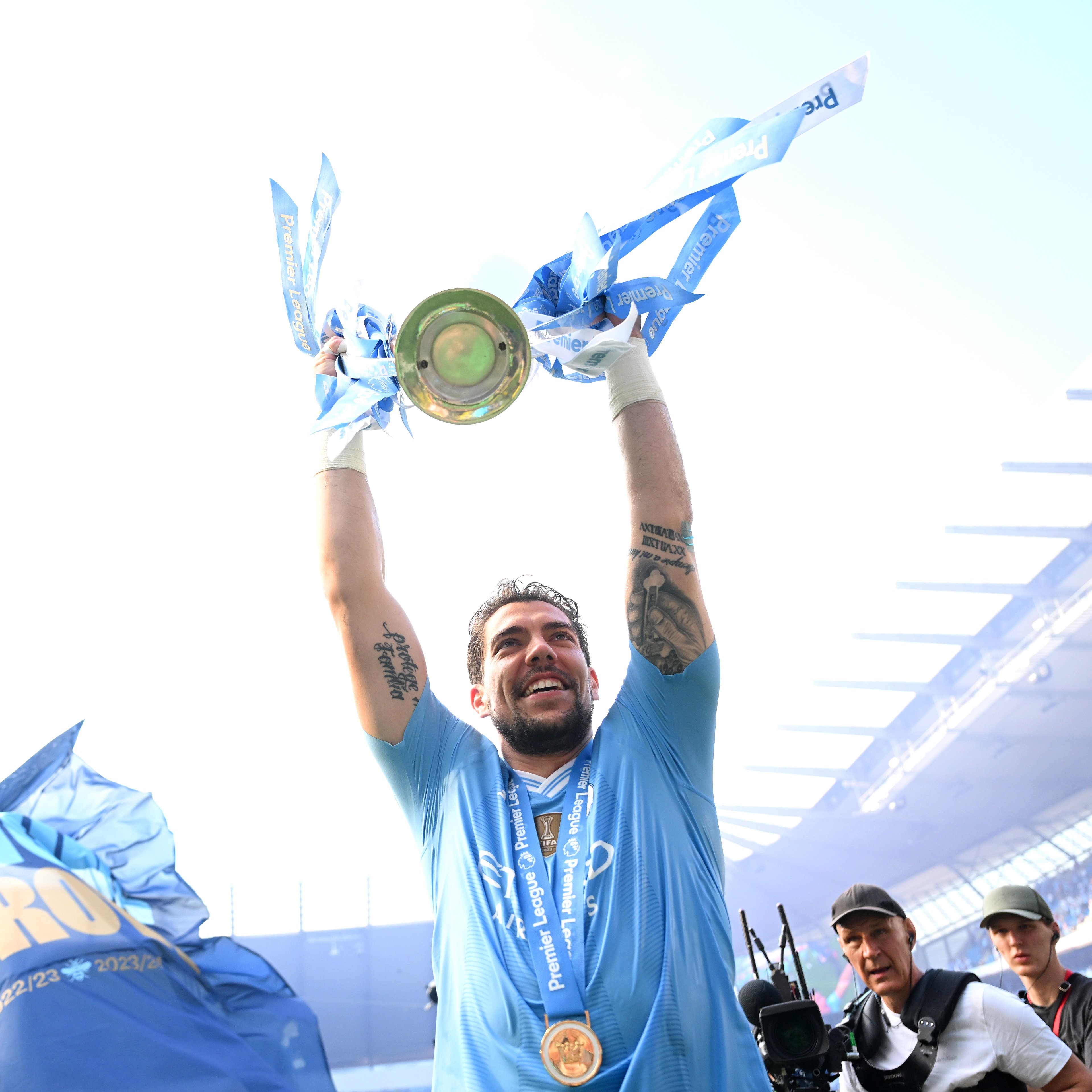 曼城再次取得胜利,实现晋级四强! 曼城再次取得胜利,实现晋级四强!