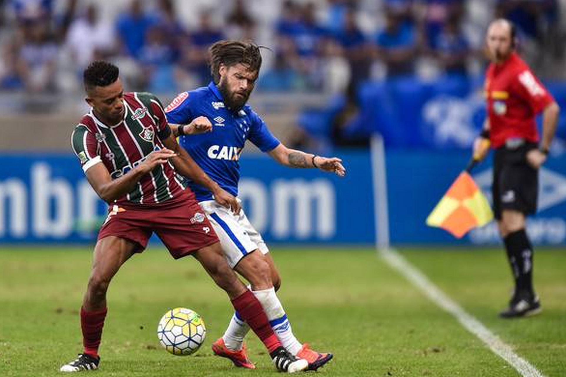 包含快讯:弗鲁米嫩塞抵达美国备战世俱杯的词条 包含快讯:弗鲁米嫩塞抵达美国备战世俱杯的词条