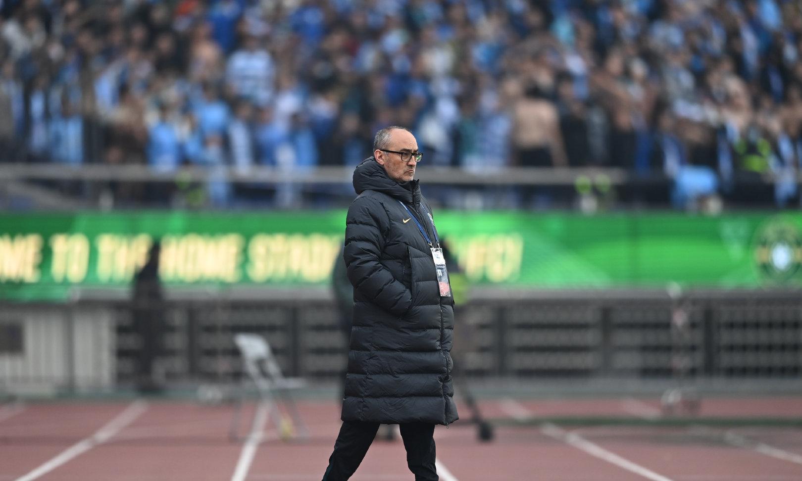 包含杭州绿城球队备战如火如荼，迎接挑战信心十足的词条