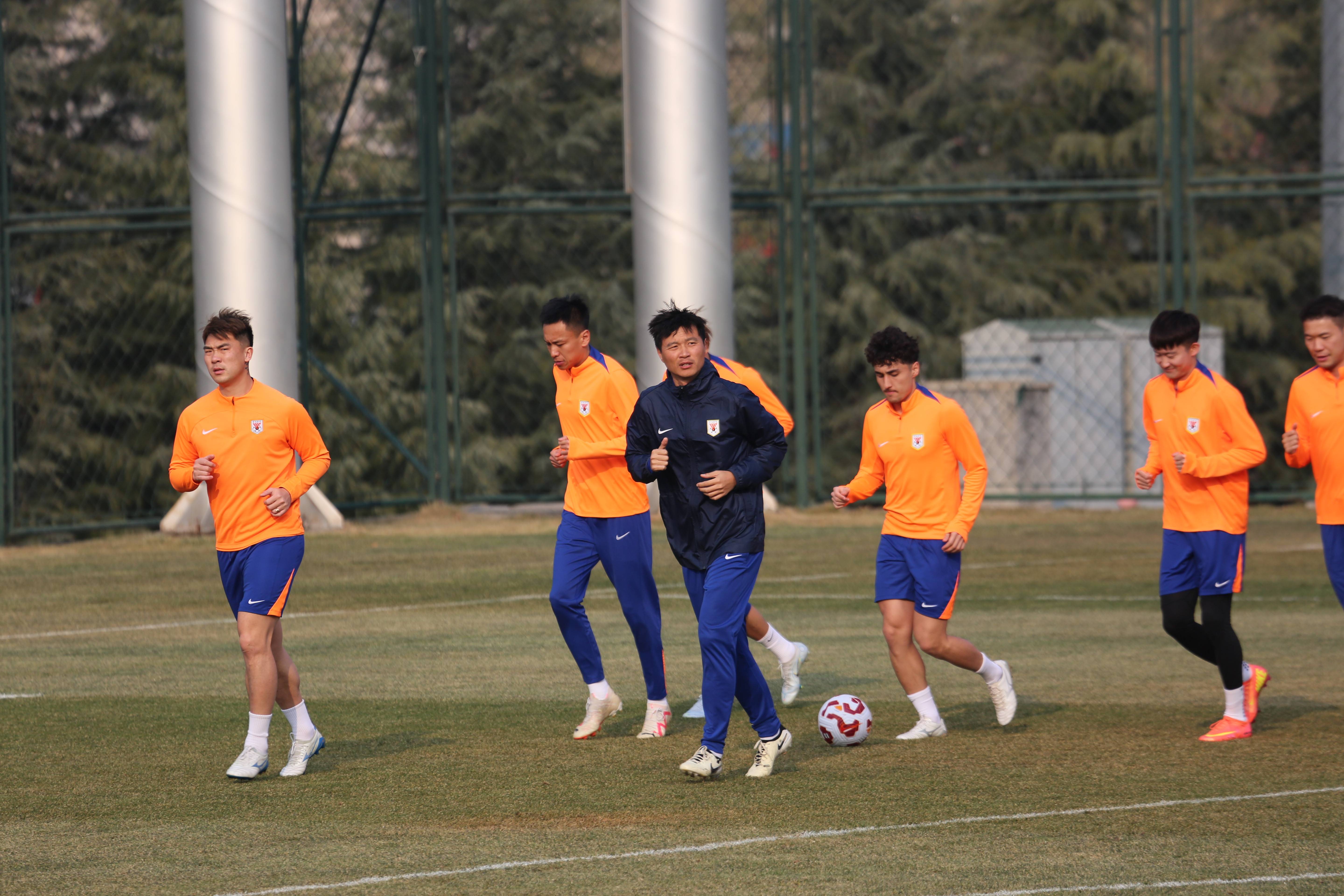 主力球员停赛，巴塞罗那面临困难