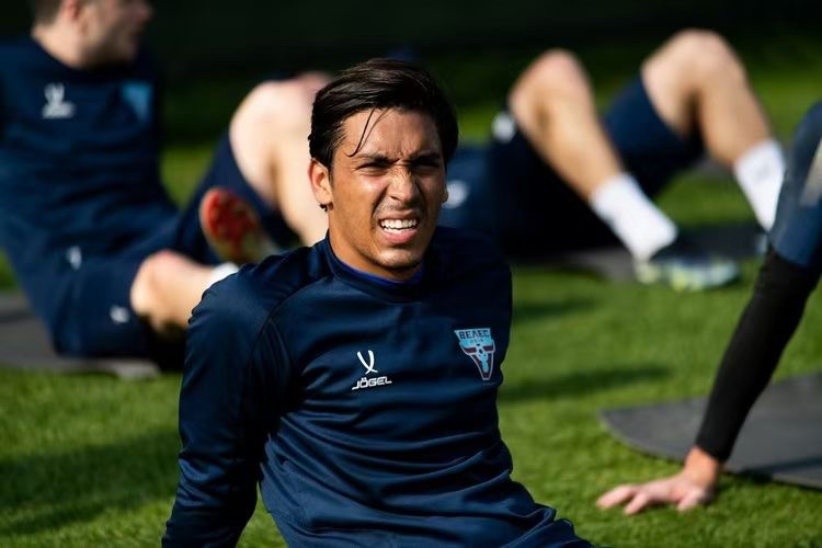 瓦尔瓦克斯前锋连续进球,帮助球队获胜的简单介绍 瓦尔瓦克斯前锋连续进球,帮助球队获胜的简单介绍