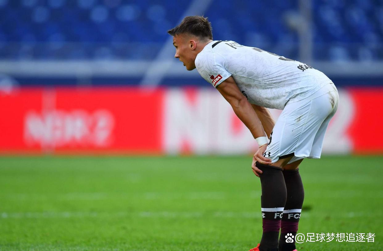 包含罗伯:斯托克城主场大胜布莱顿,表现受到赞誉的词条 包含罗伯:斯托克城主场大胜布莱顿,表现受到赞誉的词条