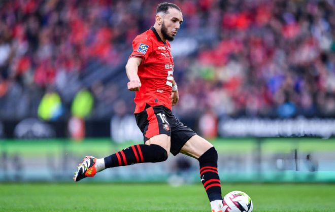 雷恩队在客场比赛中展现出强大实力 雷恩队在客场比赛中展现出强大实力