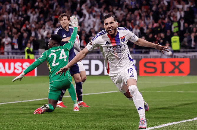 热刺球员状态火爆,帮助球队迎来连胜 热刺球员状态火爆,帮助球队迎来连胜