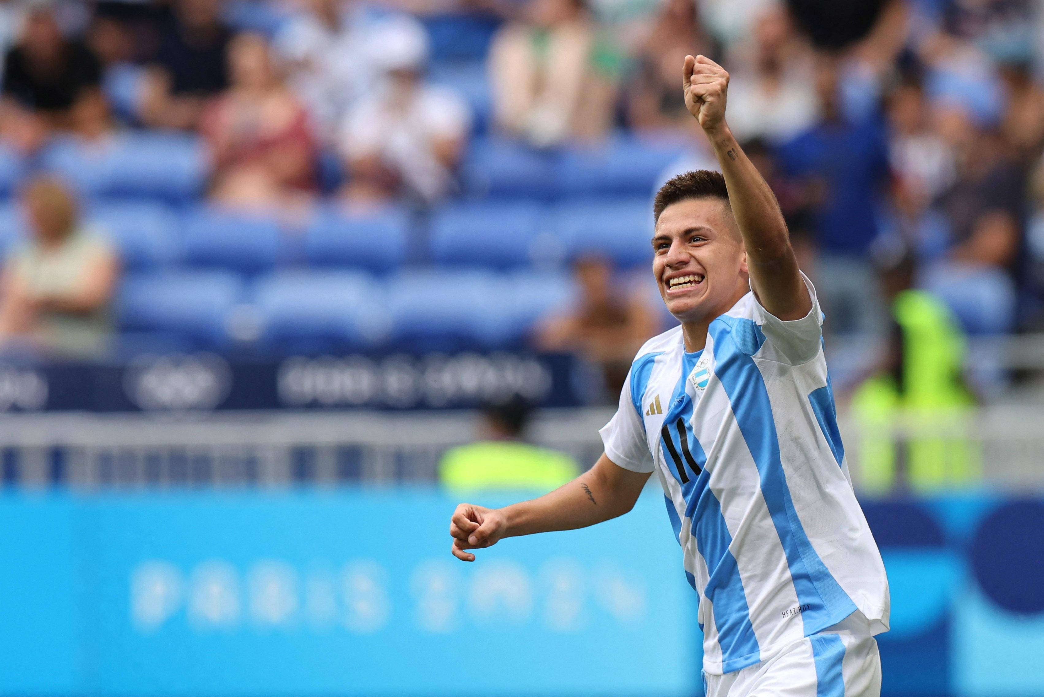 梅西领衔阿根廷备战国际比赛,为夺冠而战 梅西领衔阿根廷备战国际比赛,为夺冠而战