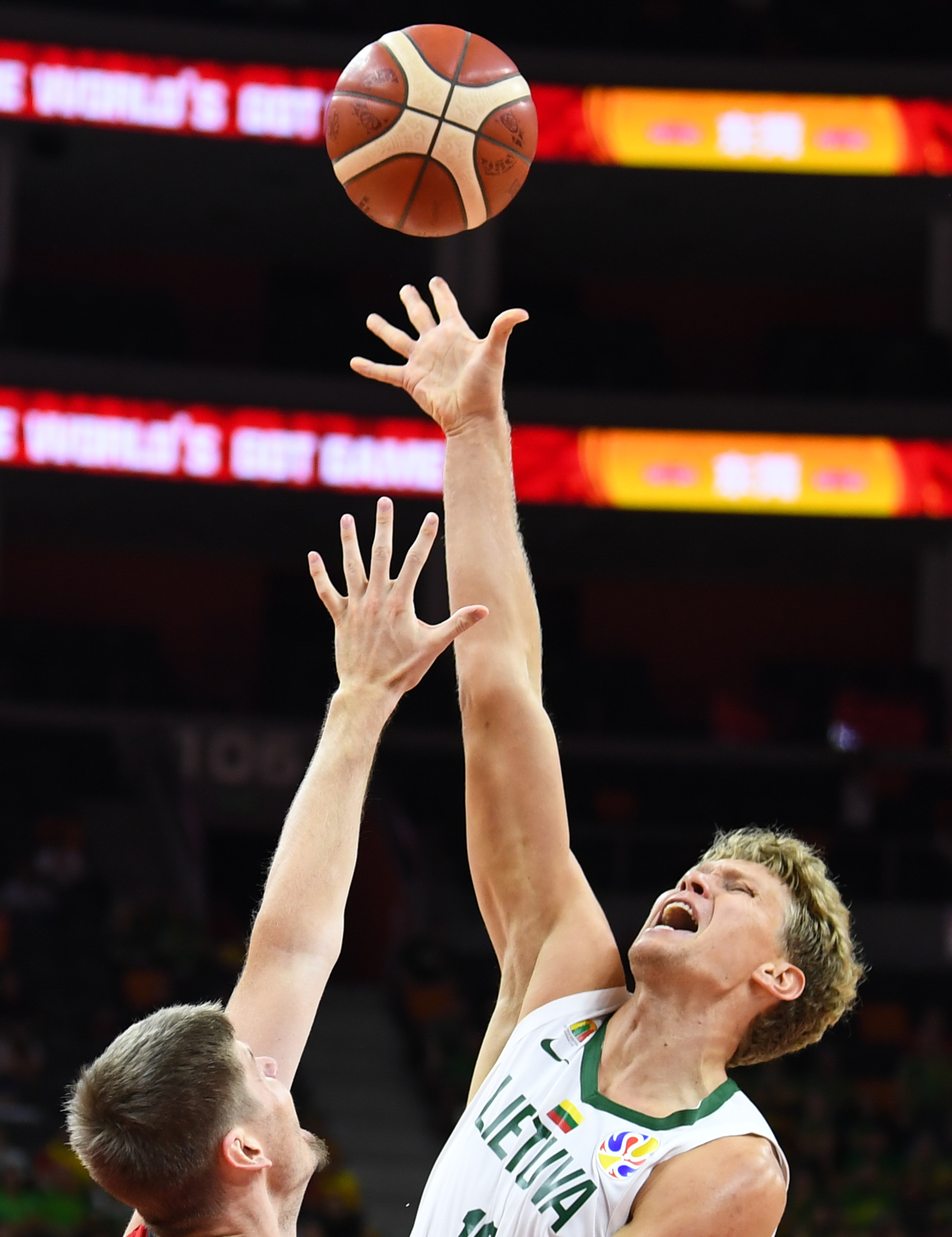 立陶宛队:备战欧洲杯资格赛,全力以赴的简单介绍 立陶宛队:备战欧洲杯资格赛,全力以赴的简单介绍