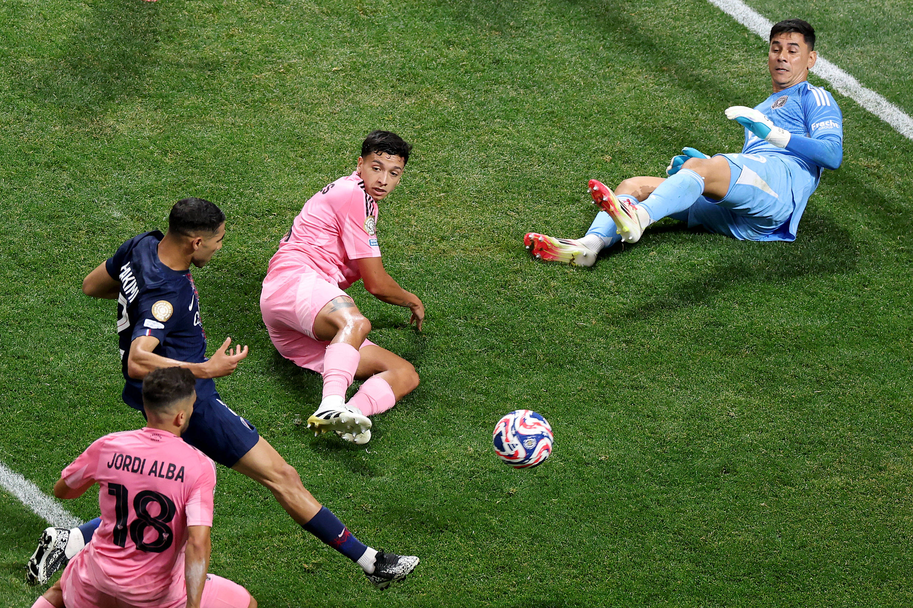 国际大赛即将开幕,各国选手备战 国际大赛即将开幕,各国选手备战