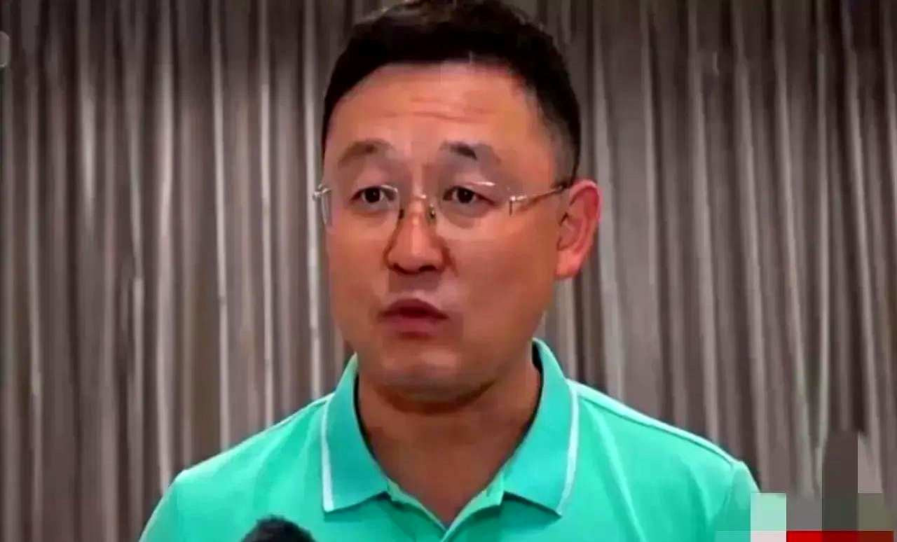 亚琛主教练力推进球队战术调整督促队员备战的简单介绍 亚琛主教练力推进球队战术调整督促队员备战的简单介绍