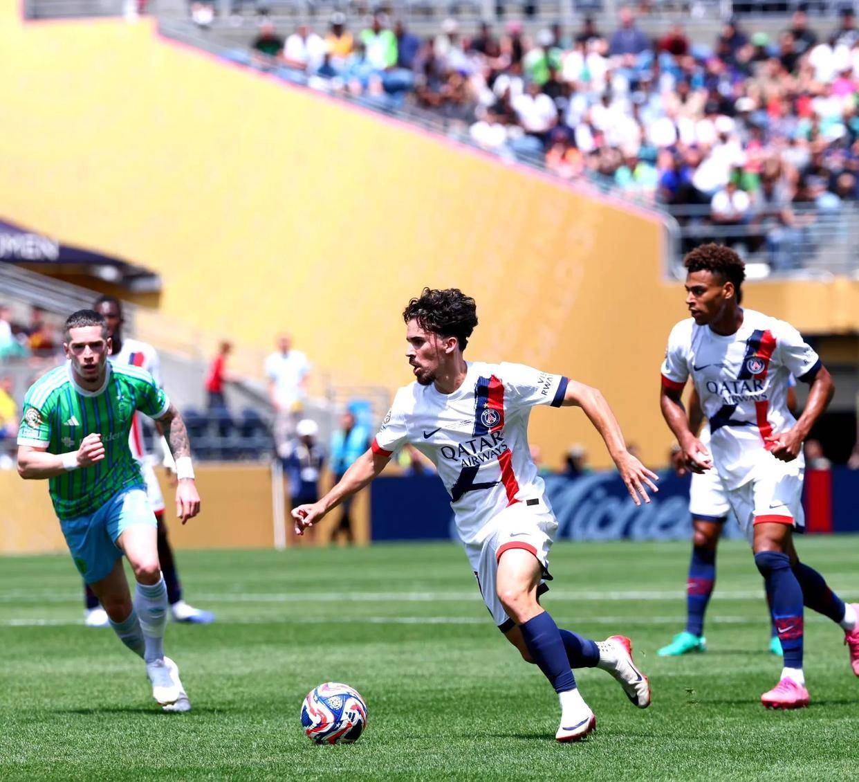 包含切尔西绝杀马竞,内马尔关键助攻亚洲杯的词条 包含切尔西绝杀马竞,内马尔关键助攻亚洲杯的词条