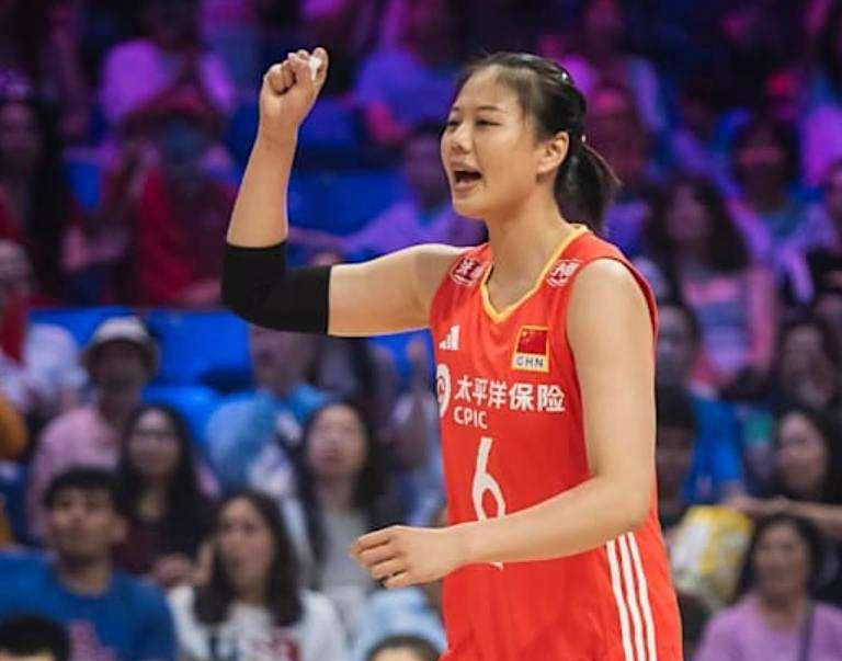 中国女排首战德国,以三局领先获胜 中国女排首战德国,以三局领先获胜