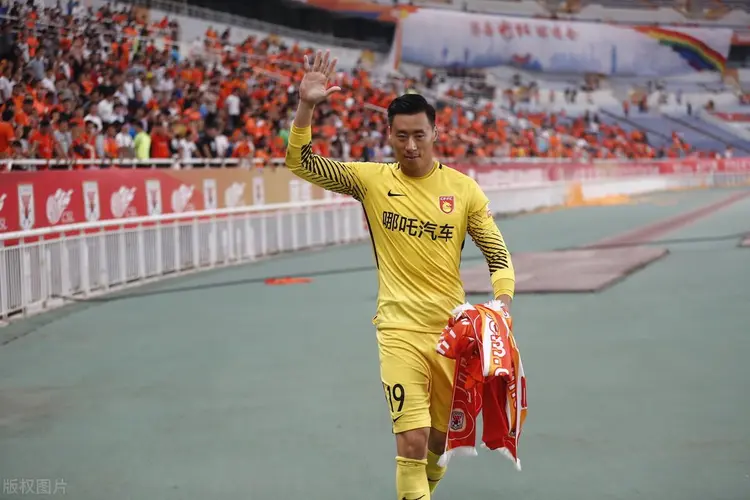 山东鲁能门将神勇,成功化解对手多次绝佳机会的简单介绍 山东鲁能门将神勇,成功化解对手多次绝佳机会的简单介绍
