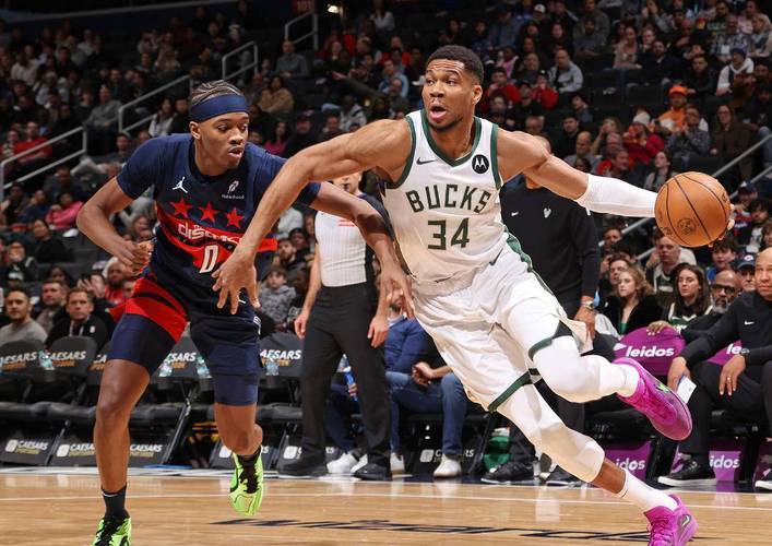 包含雄鹿大胜老鹰,字母哥狂砍40分的词条 包含雄鹿大胜老鹰,字母哥狂砍40分的词条