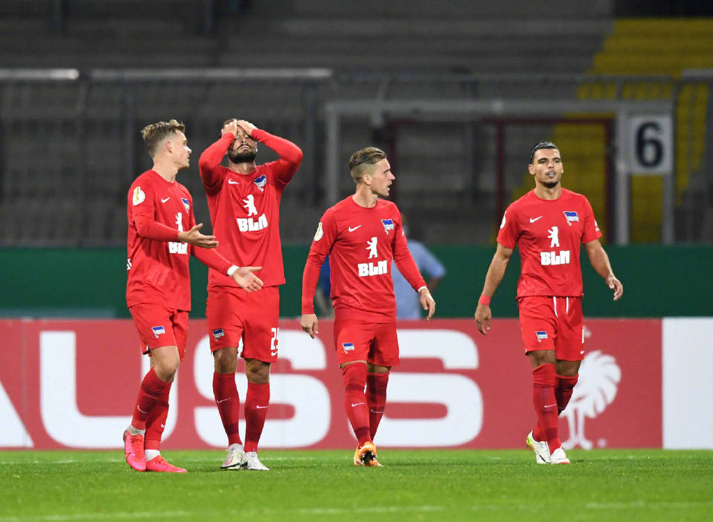 中国乒乓球队爆冷比利时乒乓球队,波尔完成帽子戏法的简单介绍 中国乒乓球队爆冷比利时乒乓球队,波尔完成帽子戏法的简单介绍