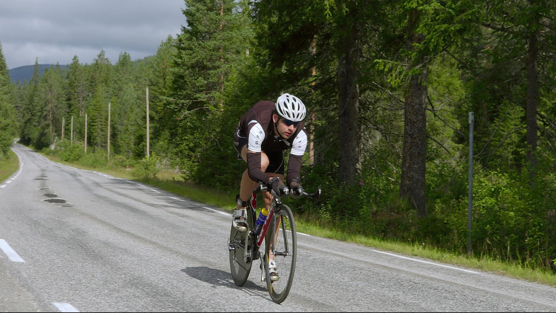 蓝月新辉映紫百合凋零，美加墨前奏奏响那不勒斯凯歌