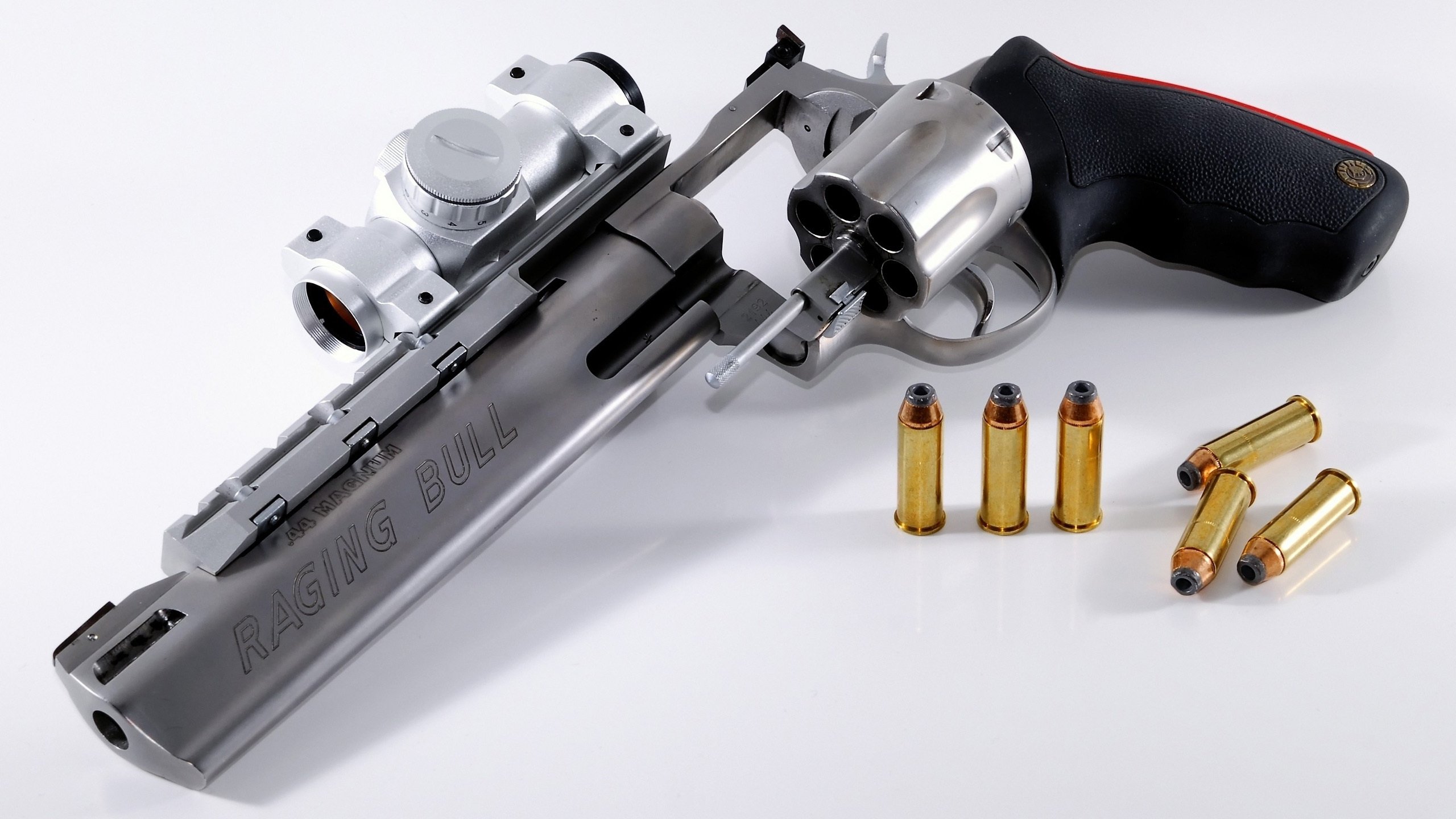 体育瞬间，76人压制山西，拉梅洛F1赛道强势接管