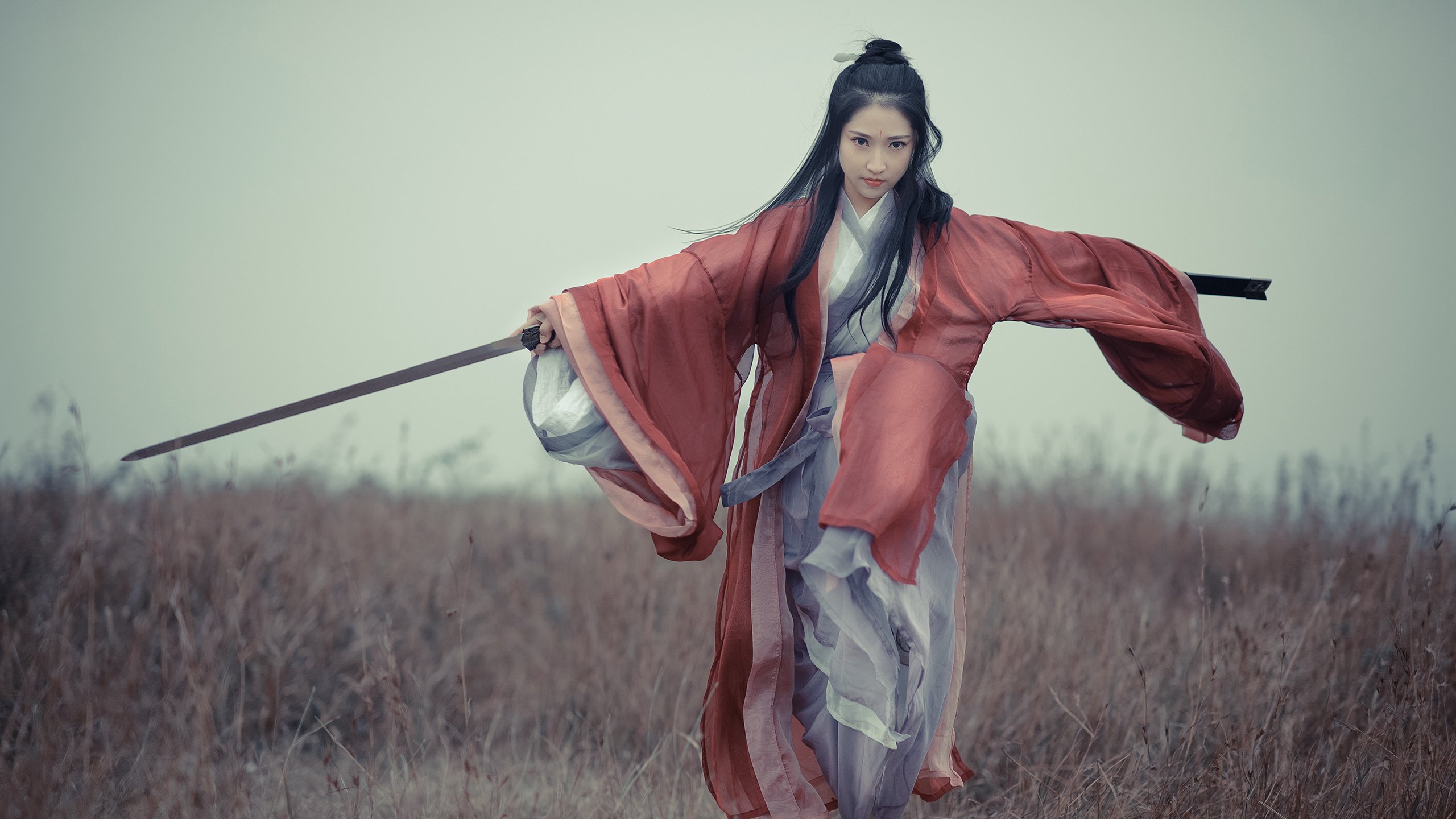 防线统帅的节奏之舞，皮克指挥西班牙战胜AC米兰