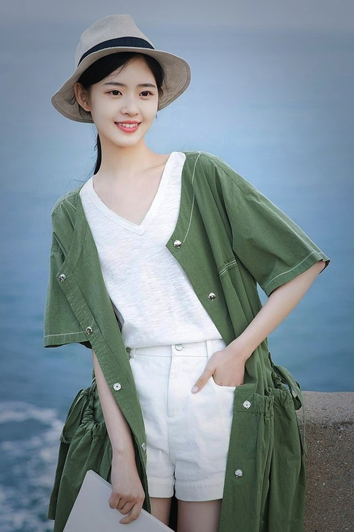 隐形巨兽，当尼克斯对决勇士，那个伦纳德式的影子吞噬了赛场