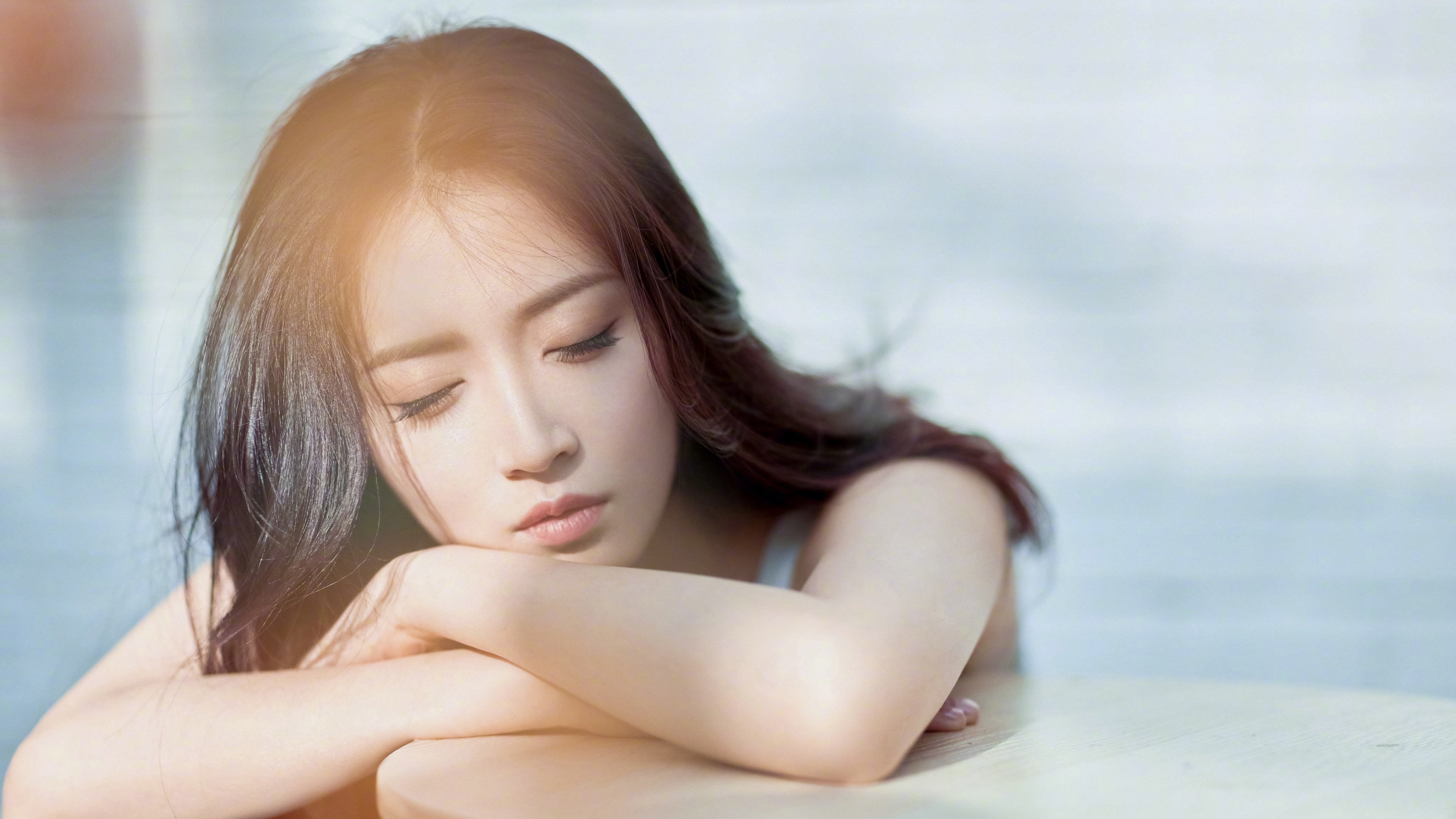 门线解围与东亚逆袭，同一个足球世界的价值证明