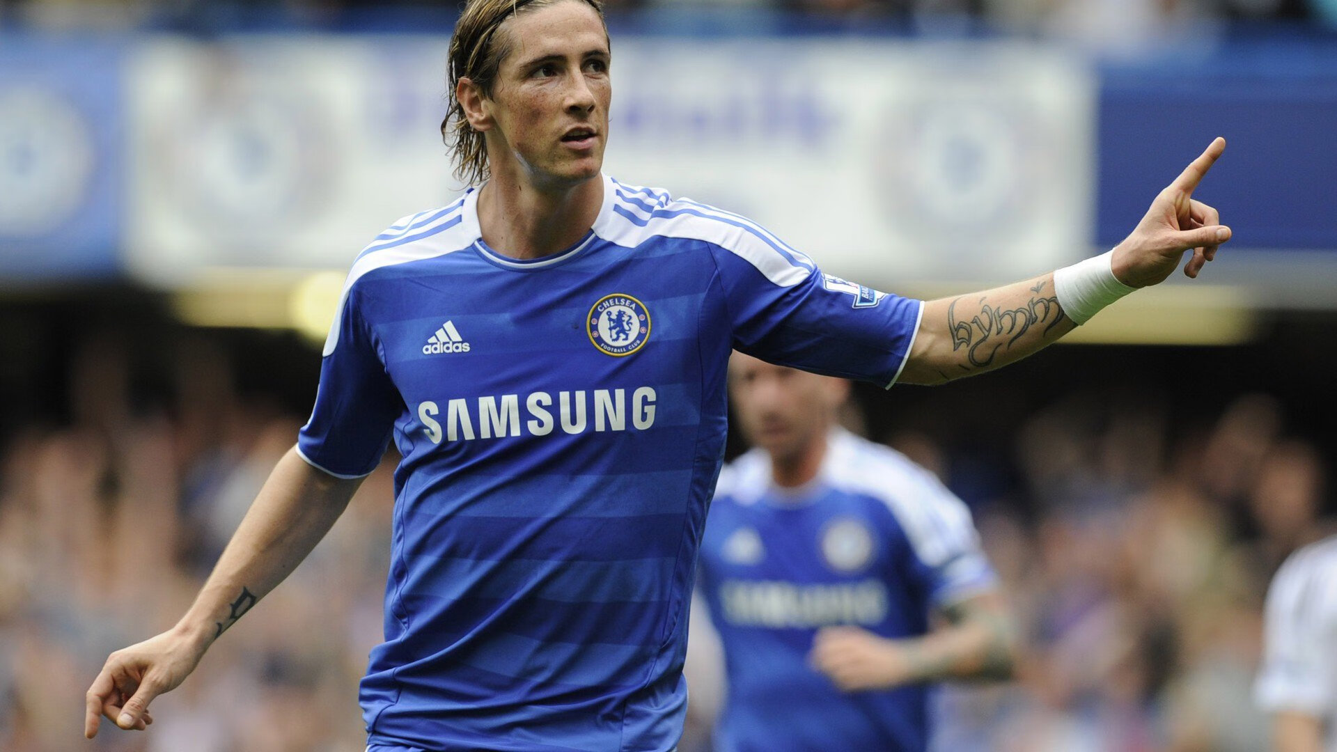 从洛杉矶的绝杀到马尼拉的加冕，两个时代的交接