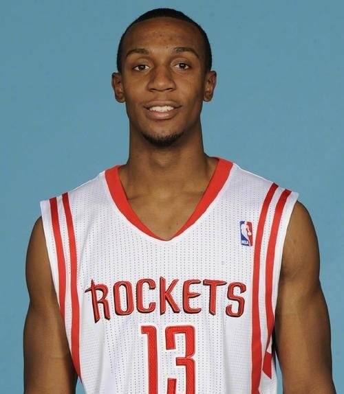 杰伦格林打出统治级数据，开拓者连续得分压制快船