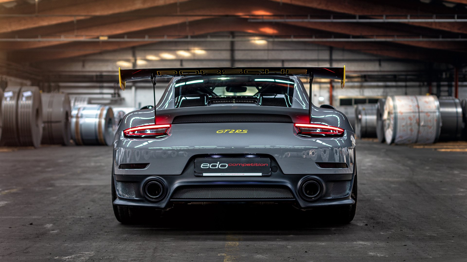 秩序的裂痕,洪都拉斯如何稳稳拿下皇马,以及巴斯托尼如何接管F1年度争冠